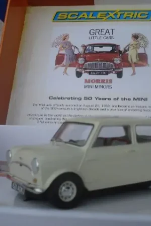 ScaleXtric C2980A MINI 50 YEARS Lage Prijs